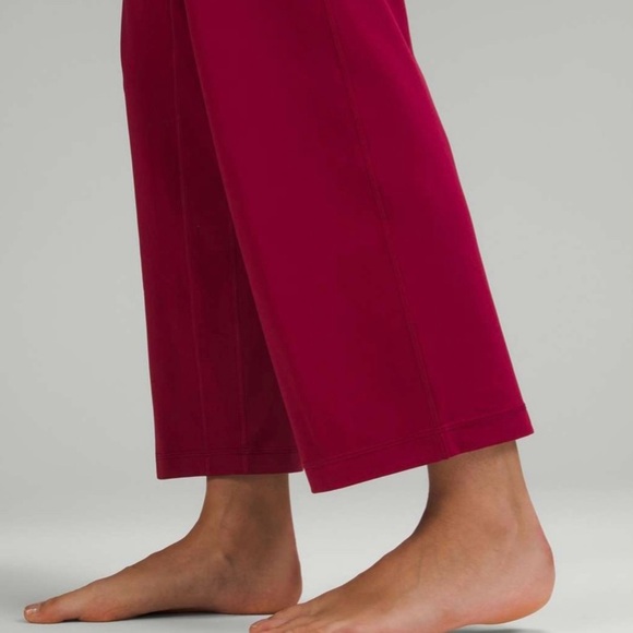 Lululemon Align High-Rise Wide Leg Pant 31” Pomegranate Red Sz 2 Yoga Pants - Picture 5 of 8